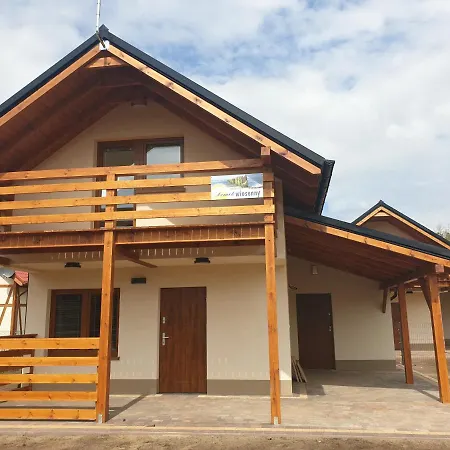 Dom wakacyjny Osada Cztery Pory Roku -dom Lato Kopalino