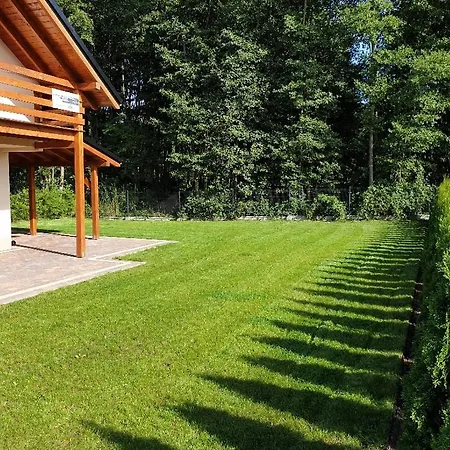 Osada Cztery Pory Roku -dom Lato Dom wakacyjny